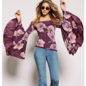 FREE PEOPLE $78 WE THE FREE MULBERRY FLORAL BELL SLEEVE BIRDS OF PARADISE TOP XS